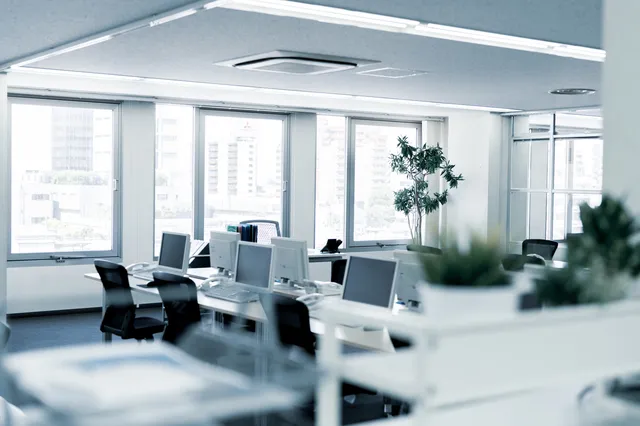 オフィス内のイメージ画像