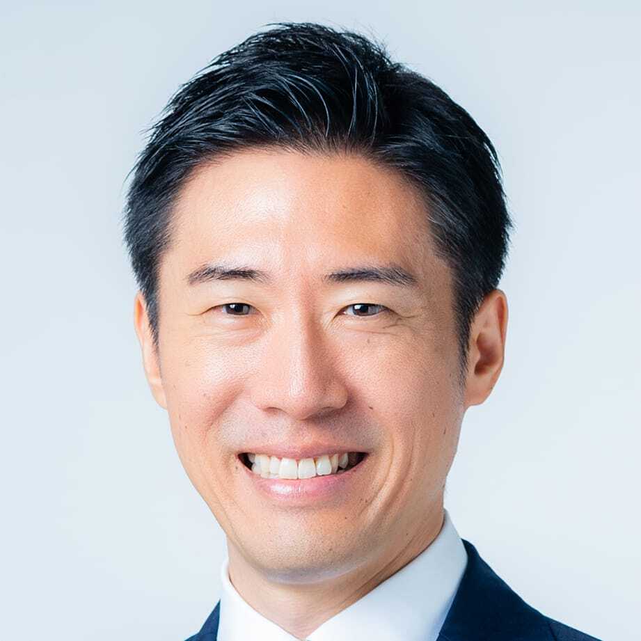塩崎 彰久
